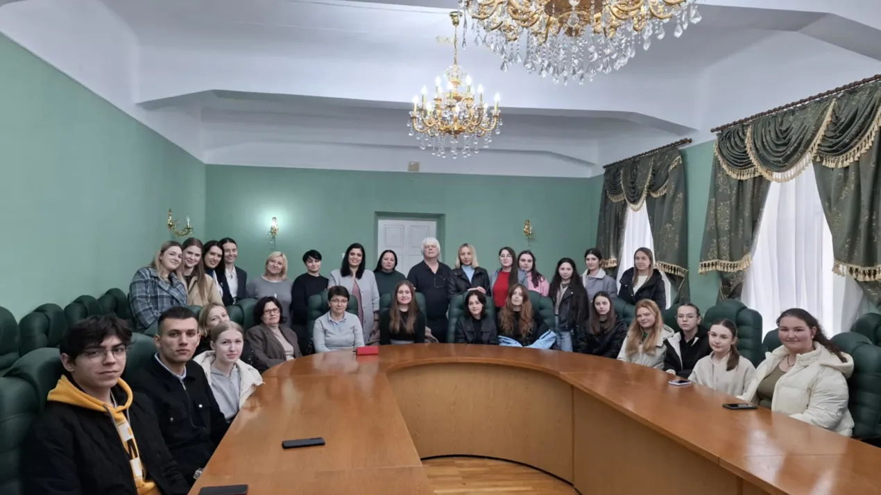 Відбулася відкрита лекція французького професора Крістіана Фейгельсона
