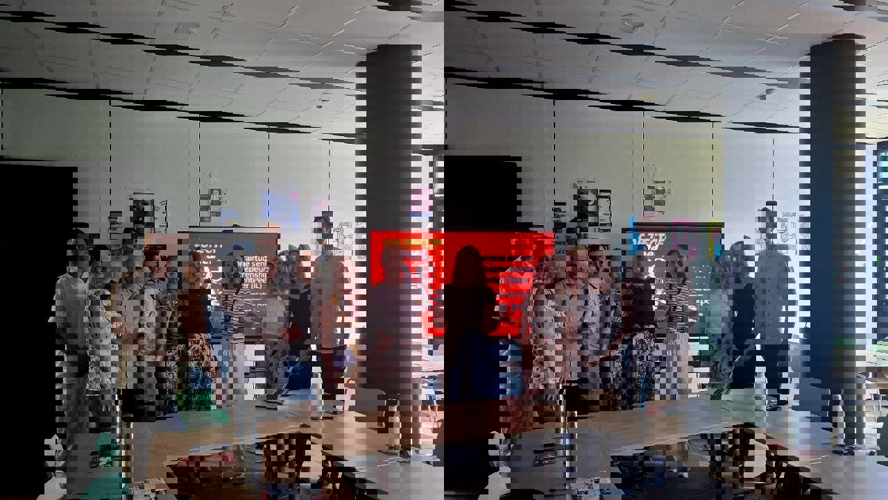 photo_2025-09-28_19-08-01