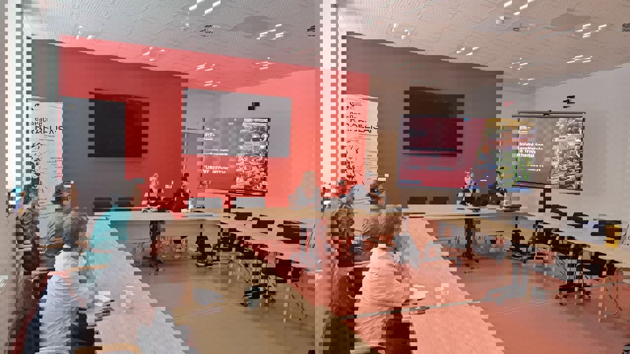 photo_2025-09-28_19-07-55