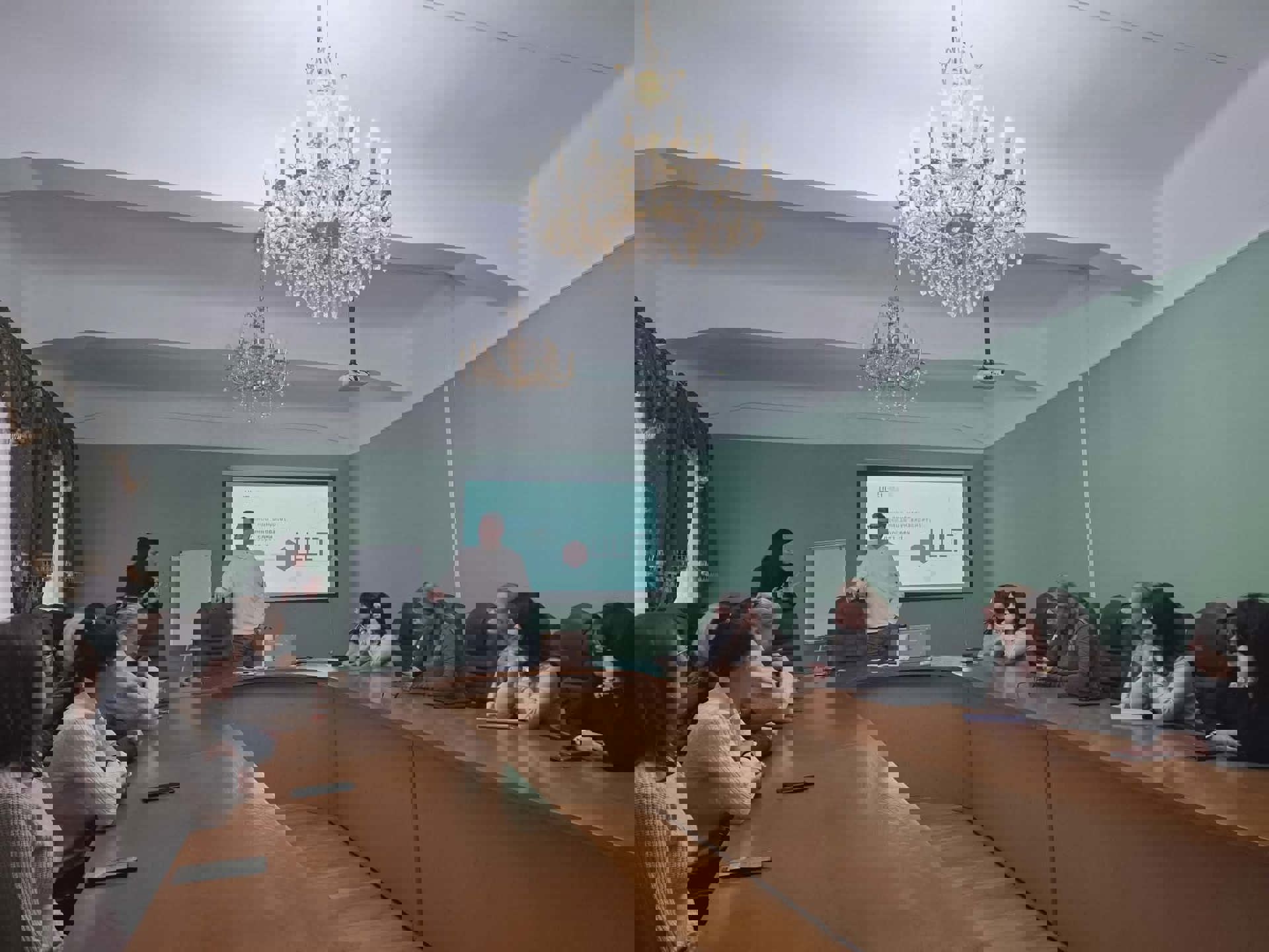 31a39914-9a30-4c5c-ab4a-099a2e34831b