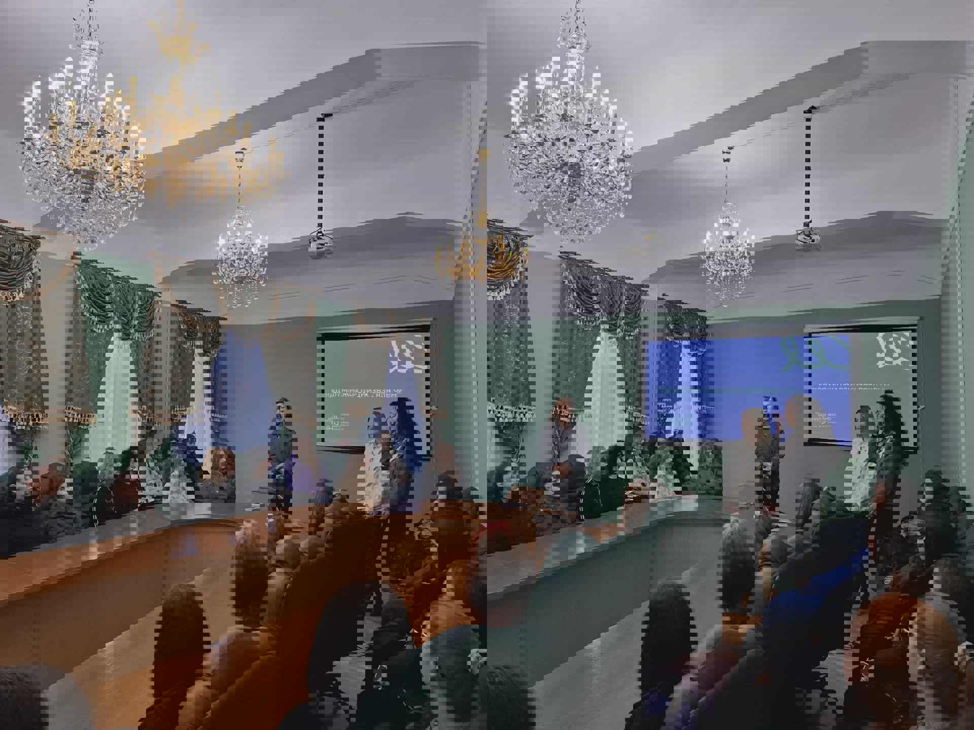 672423f0-f238-4c2b-8e9f-61782f737a7c